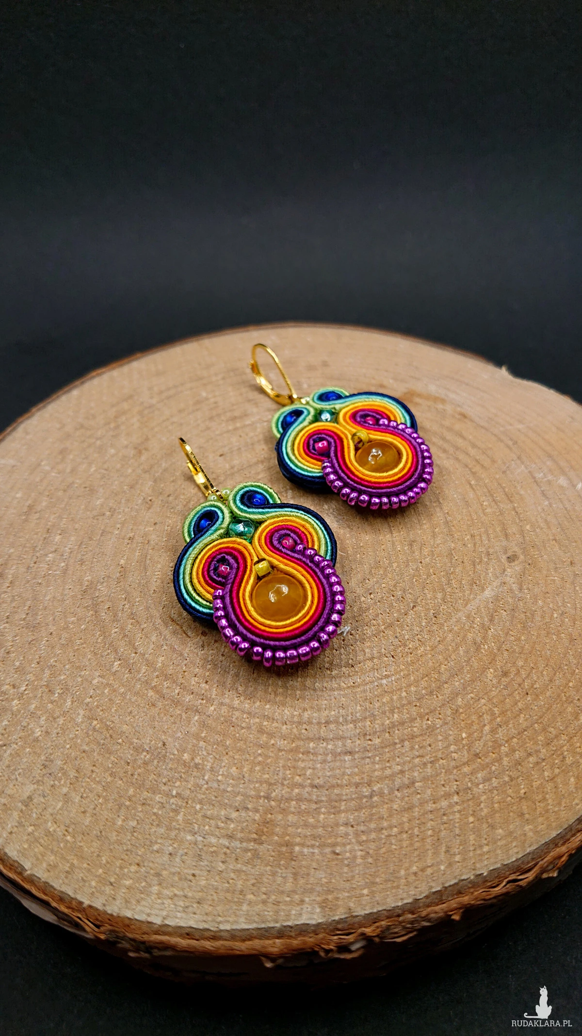 TĘCZOWE WISZĄCE KOLCZYKI SUTASZ Z JADEITAMI